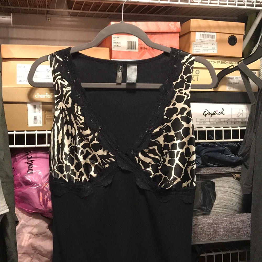 Bisou Bisou Tank